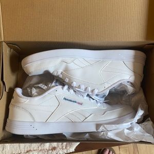 Reebok Club MEMT white sneakers size 12, wide fit 4E. Worn once